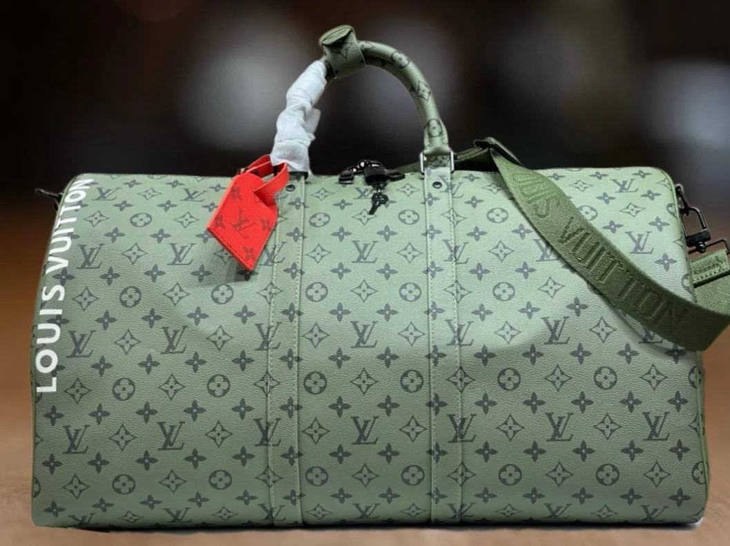 Чоловіча дорожня сумка - Louis Vuitton